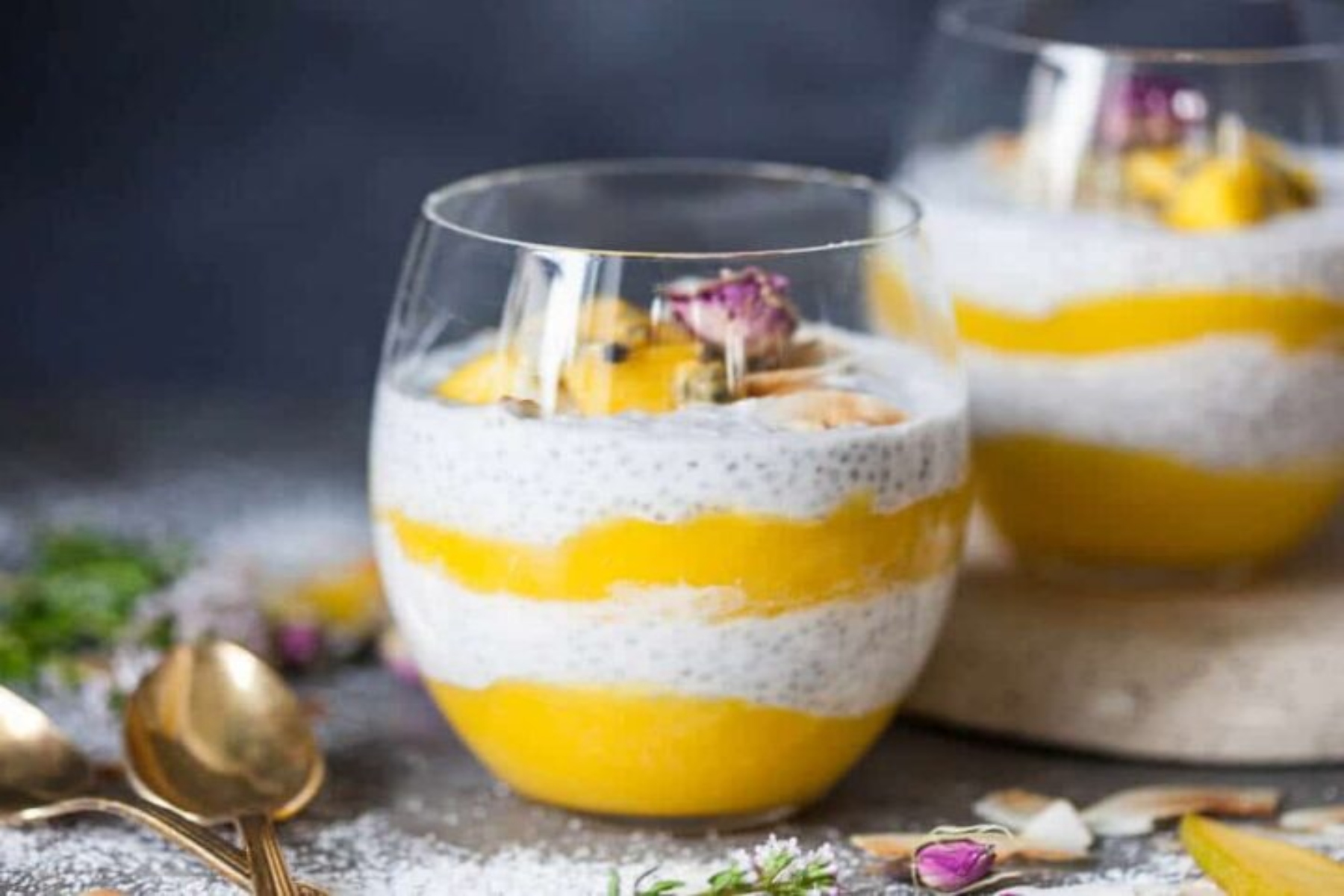 mango chia pudding