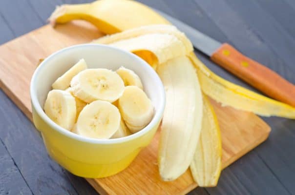 bananas chopped up in a bowl e1681114961548