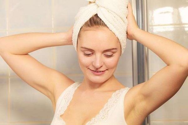 beauty tips to aviod heat from scalp and hair 1553593558 e1679388817607