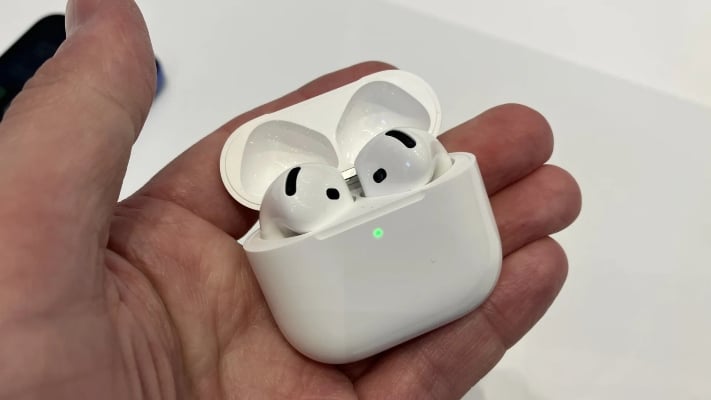 apples airpods